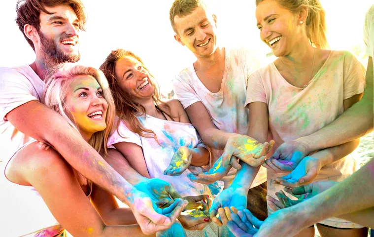 holi 