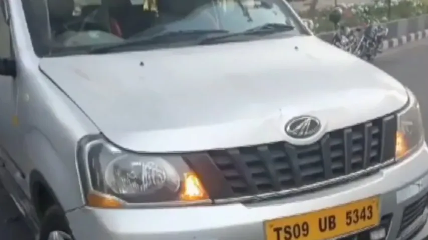 Car Collides With Metro Pillar