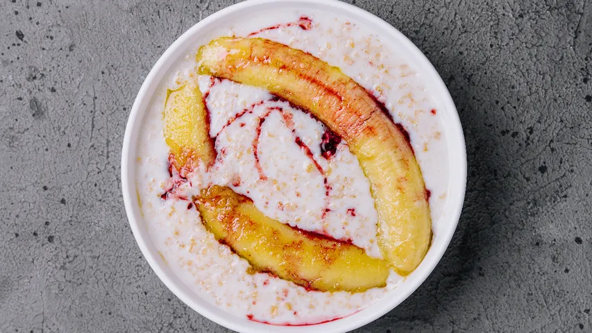 Curd with Banana
