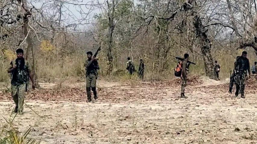 Encounter in Chhattisgarh’s Bijapur leaves two Naxals, one cop dead