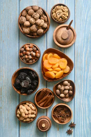 Dry fruits 