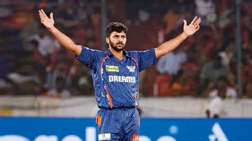 Shardul Thakur bowled 11 balls in an over in the match against KKR
