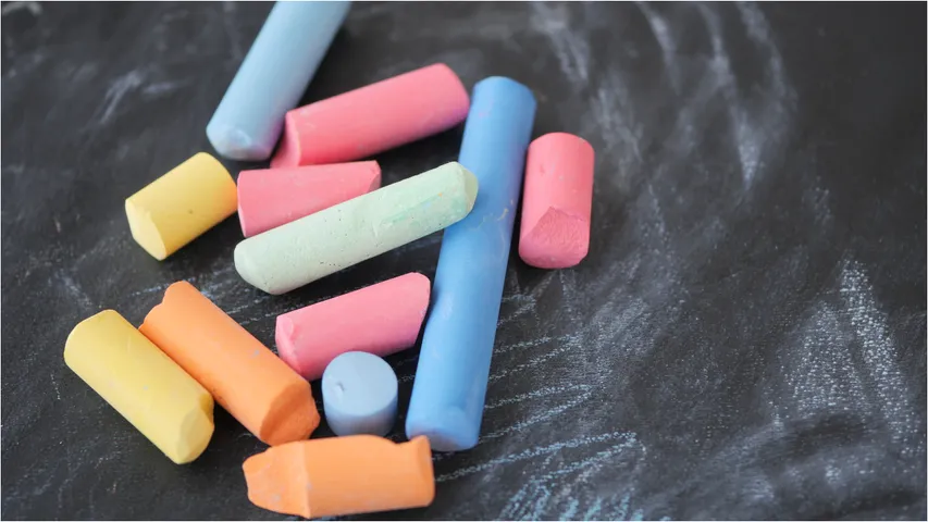 Chalk Piece