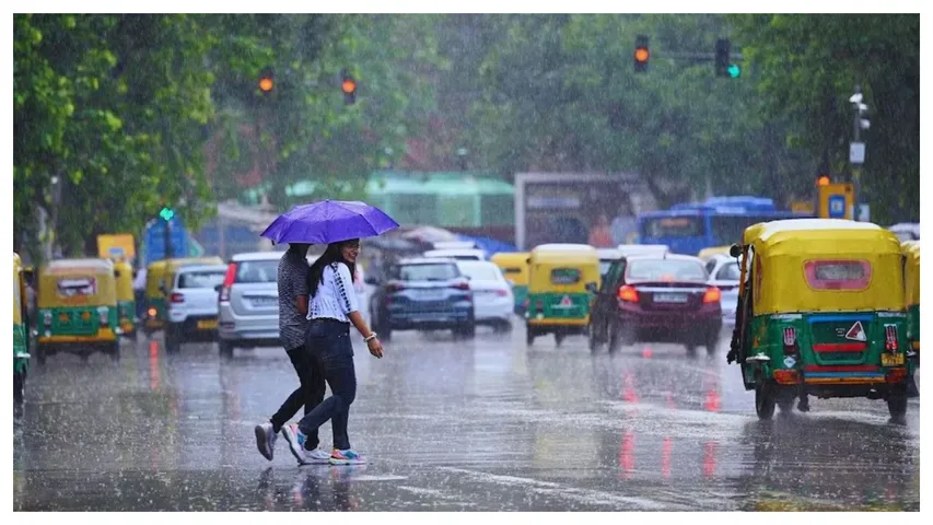  Heavy rains in Telangana.