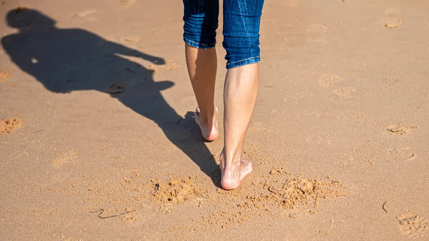 walk barefoot