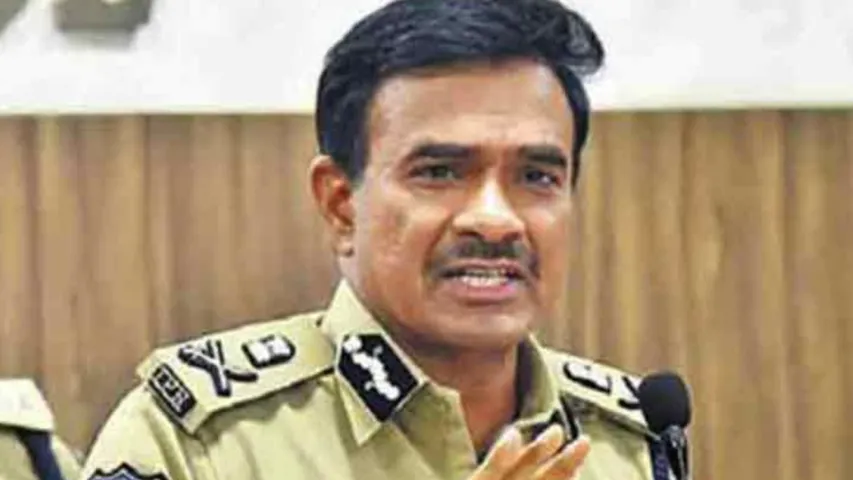 Pak-India War Effect  Ban on bursting of crackers
