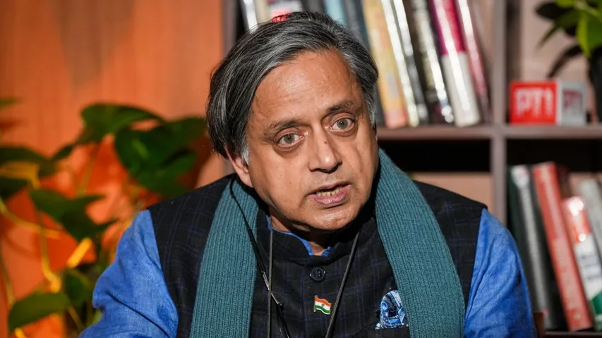 Shashi Tharoor lauds PM Modi on India- Pakistan conflict