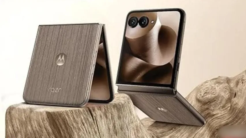MOTOROLA Razr 50 Ultra