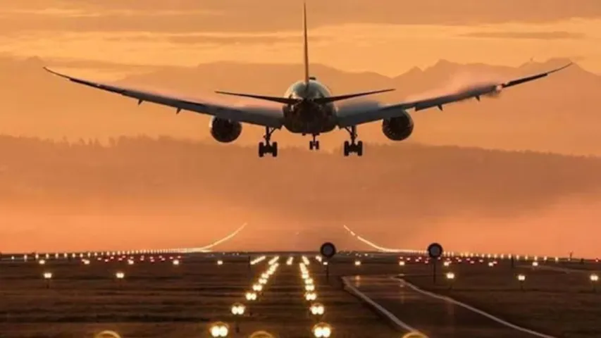 Pakistan to extend closure of its airspace for Indian flights by another month