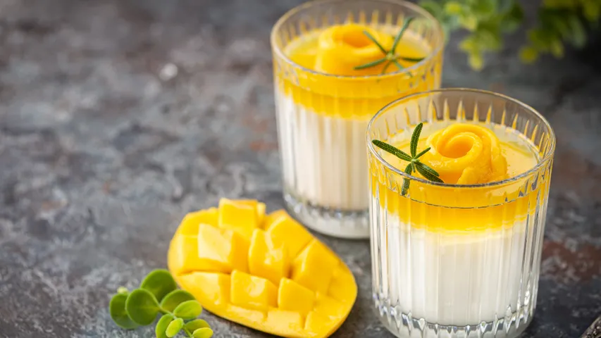 curd with mango
