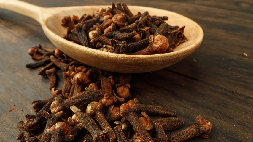Soaked Cloves
