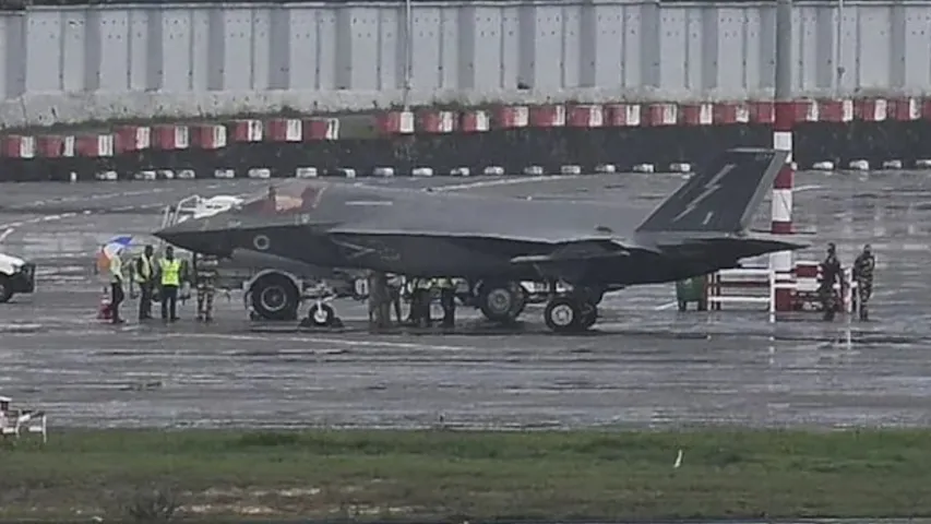 f-35 fighter jet emergency landing at Kerala airport