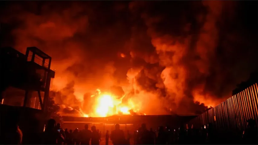 delhi fire broke out in factory