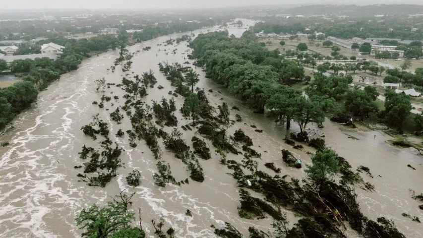 Texas floods death toll rises to 24, with up to 25 children missing