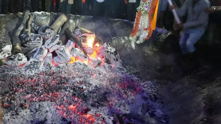 Karnataka man died after falling into a fire pit