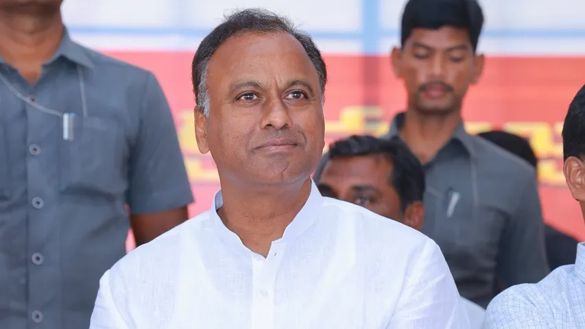 komatireddy
