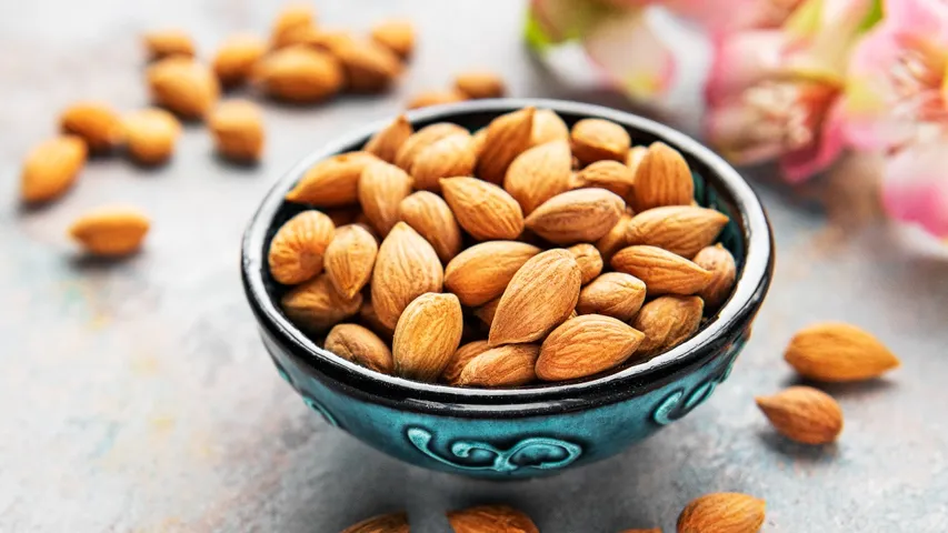 Raw Almond