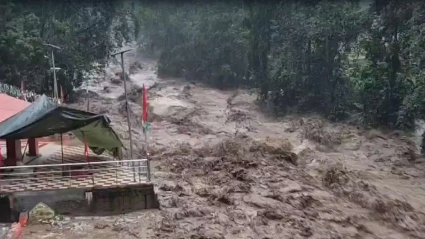 4 dead in Jammu and kashmir's Doda after cloudburst triggers flash floods, damages houses