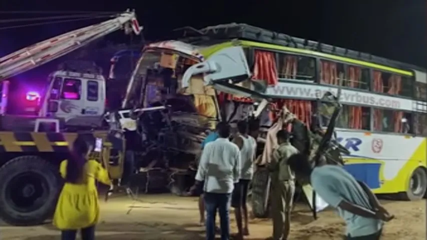 Mahbubnagar road accident