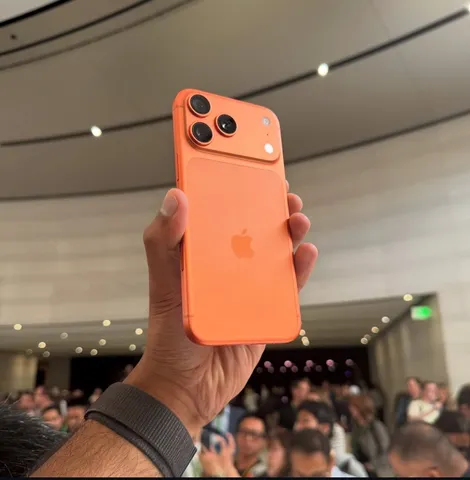 IPHONE 17