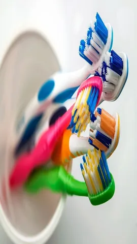 Tooth Brush