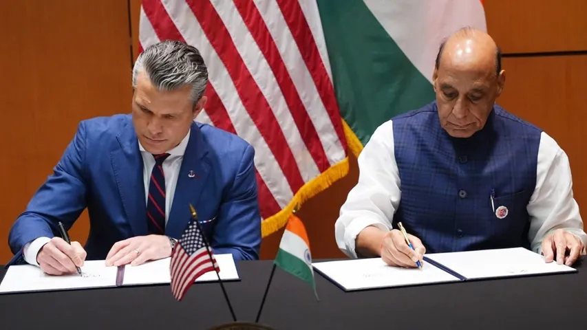 India, USA Signs 10 Year Defence Framework In Malaysia