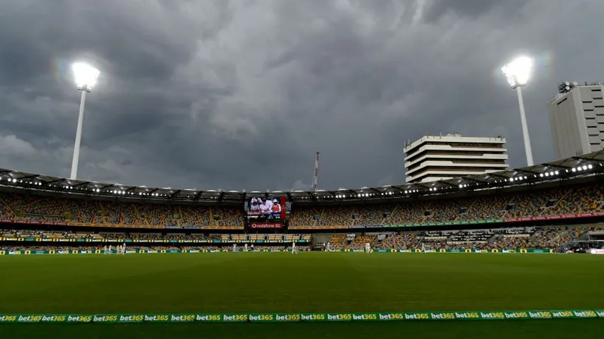 india vs australia 5th t20 match stop due to rain