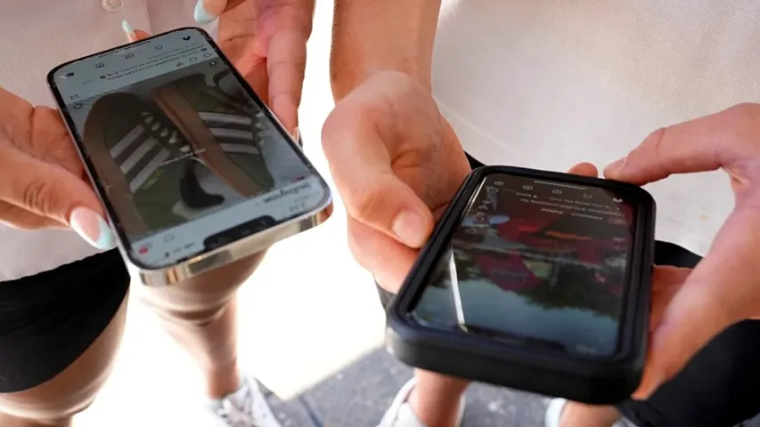 Denmark agrees to ban social media for children under 15(1)