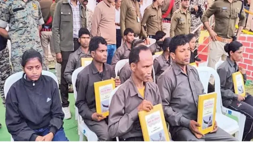 FotoJet - 2025-12-08T070921.284