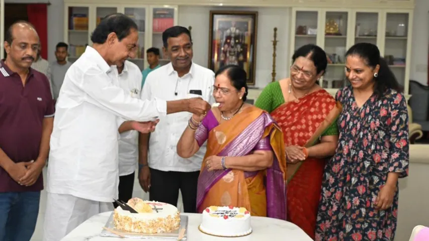KCR and Shobitha