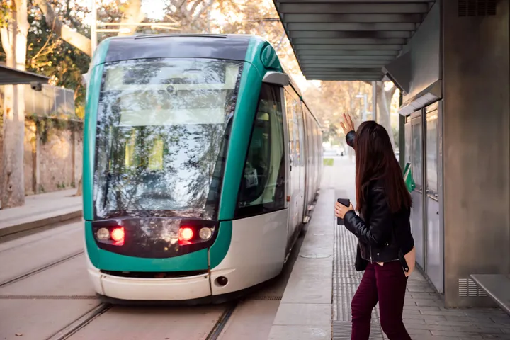 MetroRail8