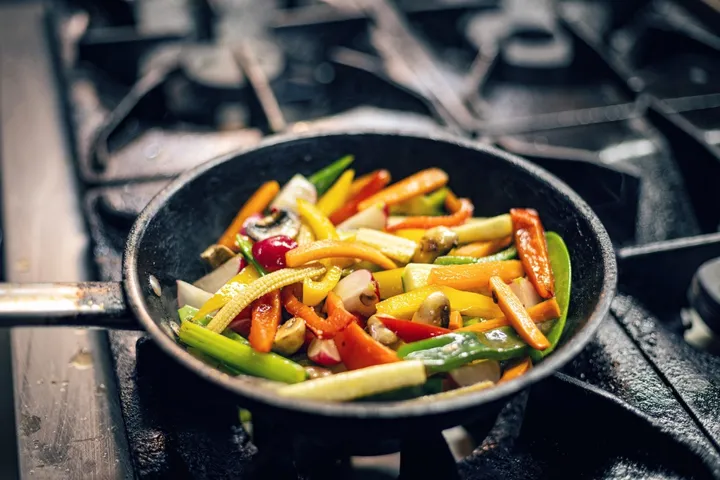 healthy-roasted-vegetables-2024-03-20-14-50-20-utc (1)