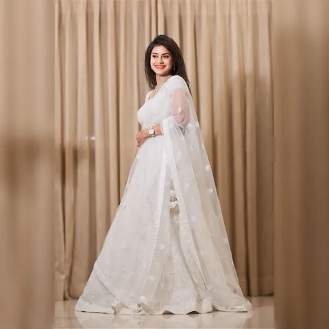 SONIYA AKULA 5