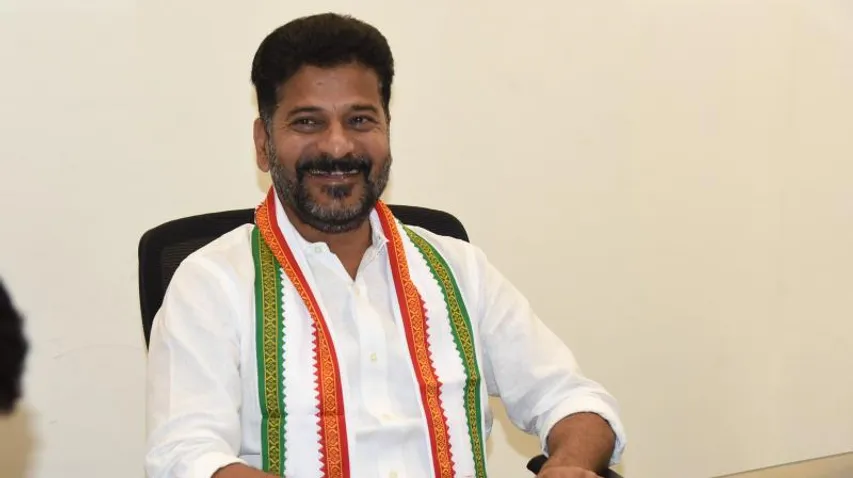 Telangana: ఆ పదవికి రాజీనామా చేయనున్న రేవంత్ రెడ్డి..!