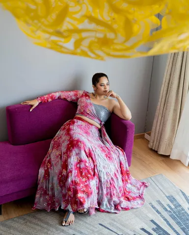 మార్కెట్లోకి కొత్త ఎలక్ట్రిక్ కారు...Volvo C40 ధర, ఫీచర్లు తెలుసుకోండి..!!