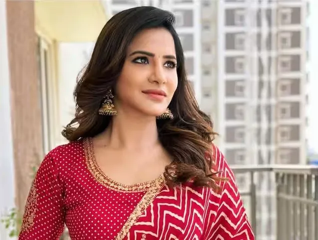 ఛానళ్లపై పరువు నష్టం దావా కేసు వేస్త: అషురెడ్డి