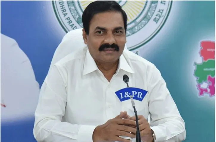నీ మొఖానికి ఒక్కటన్న నిజం చెప్పావా..!