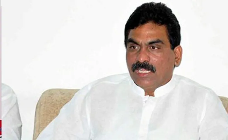 రాజకీయాల్లోకి రీ-ఎంట్రీ ఇవ్వనున్న లగడపాటి