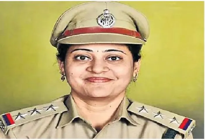 సీఐ స్వర్ణలత కేసులో తవ్వేకొద్దీ సరికొత్త ట్విస్ట్