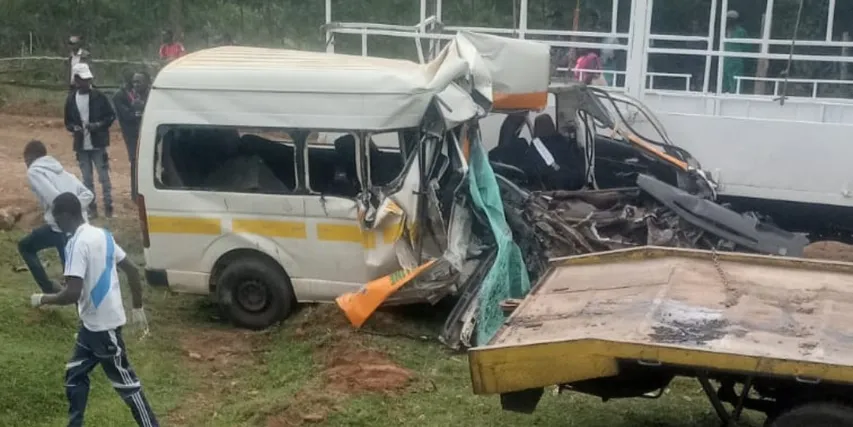 ఘోర రోడ్డు ప్రమాదం, 48 మంది మృతి..!!