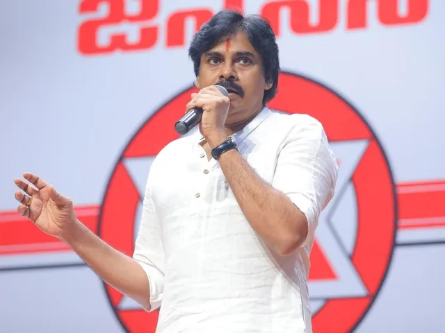వేలకోట్లుంటే పార్టీ నడవదు..షర్మిల..బీఆర్ఎస్‌పై పవన్ కీలక వ్యాఖ్యలు