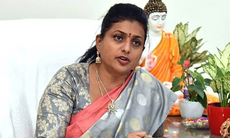 పవన్ వల్ల ఎంతమంది అమ్మాయిలు అదృశ్యమయ్యారో లెక్క తేలాలి: మంత్రి రోజా