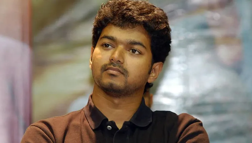 ట్రాఫిక్ నిబంధనలు ఉల్లంఘించినందుకు దళపతి విజయ్‌కి జరిమానా?