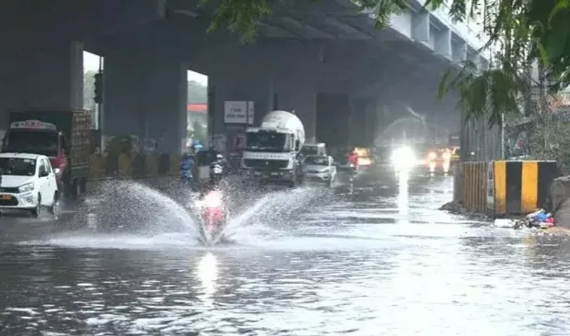 మరో మూడు రోజులు భారీ నుంచి అతి భారీ వర్షాలు!