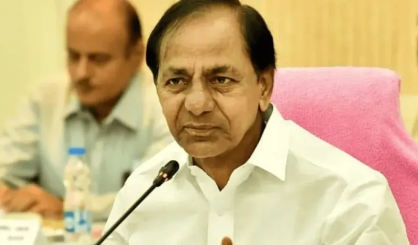శాశ్వతంగా వీఆర్ఏ వ్యవస్థ రద్దు..వారంతా ఇతర శాఖలో క్రమబద్ధీకరణ..!