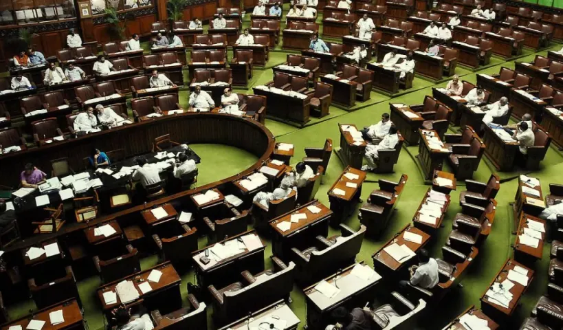 మణిపూర్ అంశంపై దద్దరిల్లిన పార్లమెంట్.. లోక్‌సభ వాయిదా