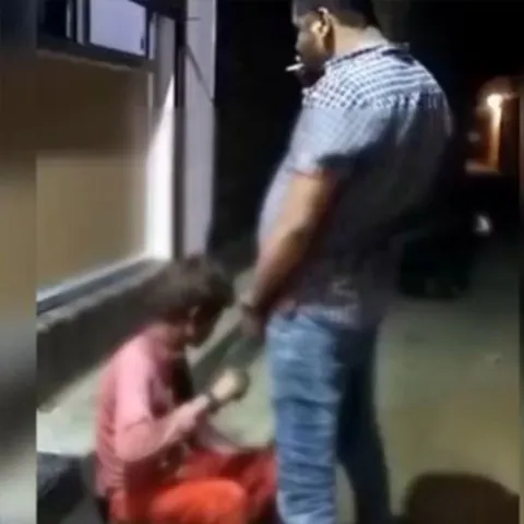 Shocker: అత్యంత అమానవీయం.. గిరిజన యువకుడి ముఖంపై మూత్రం..!