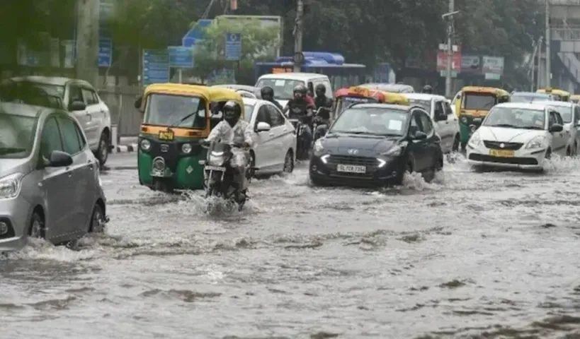 Red Alert: ముంబైకి రెడ్ అలర్ట్ జారీ చేసిన ఐఎండీ