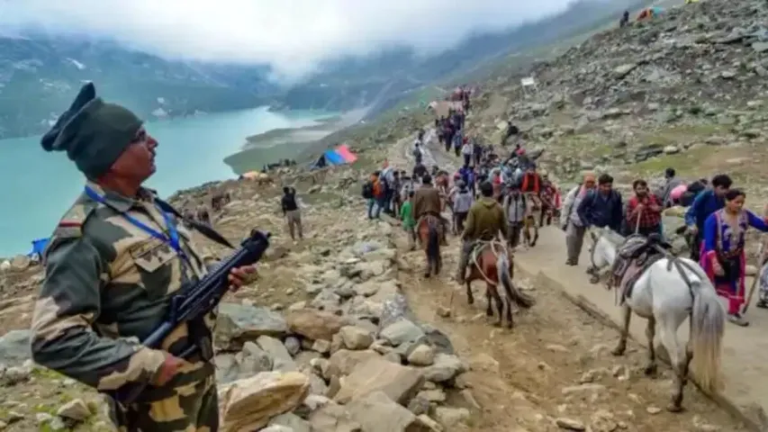 Amarnath Yatra : అమర్‌నాథ్‌ యాత్రపై ఉగ్ర కుట్ర..హైవేపే ఐఈడీ స్వాధీనం..!!