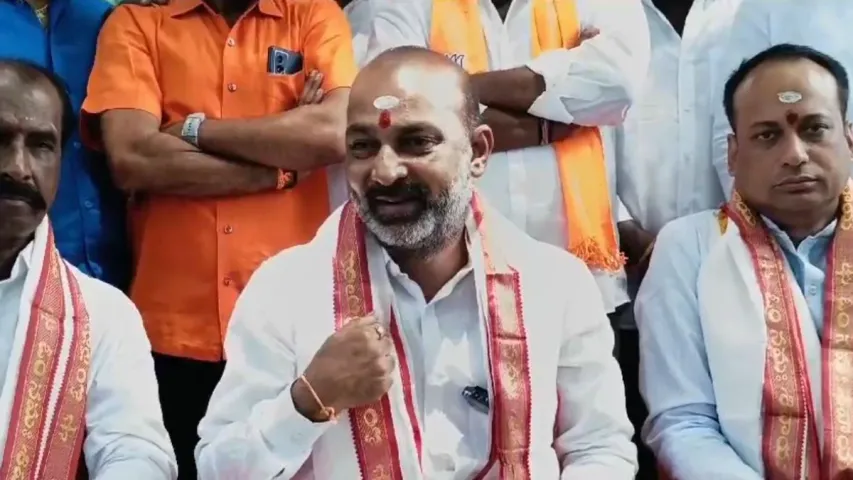 Vemulawada: కేసీఆర్ నెక్స్ట్ దందా చంద్రమండలంపై: బండి సంజయ్